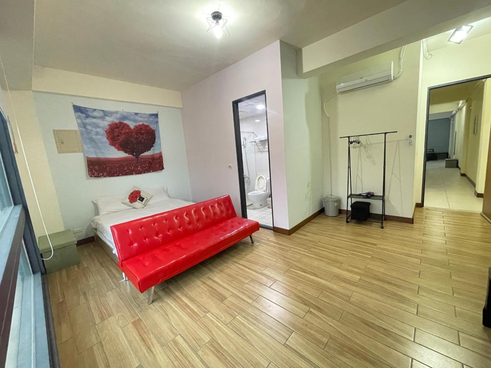 二街窩窩電梯民宿花蓮車站東出口second Street Nest Hostal Hualien Zimmer foto