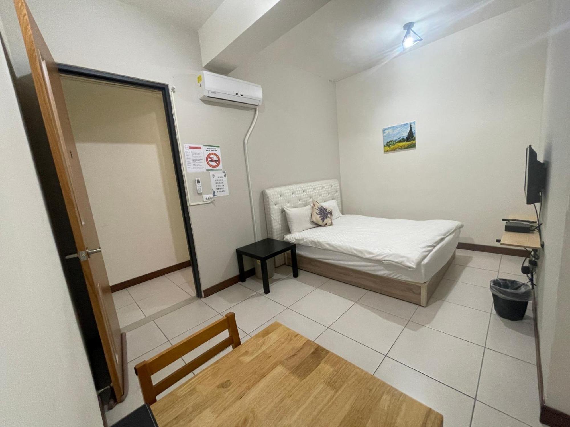 二街窩窩電梯民宿花蓮車站東出口second Street Nest Hostal Hualien Zimmer foto